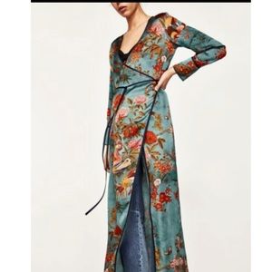 Zara Floral Wrap Kimono